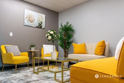 47 Therapist Office Decors We Adore: 2023 Edition Therapy Waiting Room, Therapy Room Ideas, Mod Bedroom, Therapist Office Design, Waiting Room Decor, Therapy Space, Waiting Room Design, Calm Room, Therapist Office Decor