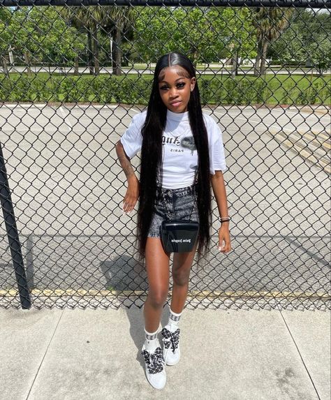 Cute School Outfits Black Women, Fly Shi Only Outfits Summer, Palm Angels Outfit Black Women, Ptso Outfits Black Women, Fly Shi Only Outfits, Gradbash Outfit Ideas, Fly Birthday Outfits, Sweet 16 Outfits, Outfits Black Women