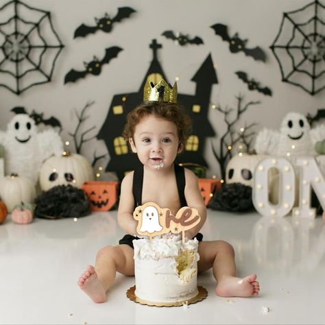 Amazon.com: Wooden Spooky One Cake Topper - Halloween 1st Birthday Party Decorations,The Spooky One Birthday Decor,Ghost First Birthday Cake Smash (spooky topper) : Grocery & Gourmet Food 1st Booday Cake, Spooky One First Birthday Pictures, Halloween 1 Year Birthday, Smash Cake Halloween, Halloween Cake Smash 1st Birthdays, Halloween Birthday Photoshoot Ideas, Halloween First Birthday Photoshoot, The Spooky One First Birthday, Ghost First Birthday