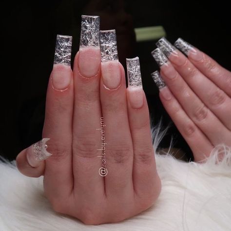 Clear Nails Inspiration, Ice Christmas Nails, Ice Sickle Nails, Frosty Acrylic Nails, Icicle French Tip Nails, Icey Nails Designs, Iceicals Nails, Ice Crystal Nails, Winter Icy Nails