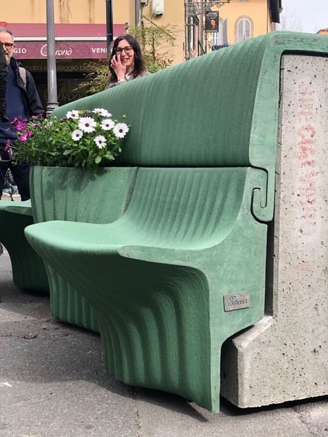 Milk Cartons Get Second Life as 3D Printed Bench in Tuscany - 3DPrint.com | The Voice of 3D Printing / Additive Manufacturing Public Furniture, 3d Printed Furniture, Printed Concrete, Tuscan Towns, Milk Cartons, Small Tent, Additive Manufacturing, 3d Printing Projects, Digital Fabrication