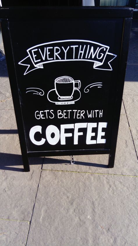 Coffee Sign Chalkboard, Coffee Shop Boards Chalkboards, Cafe Chalkboard Ideas, Coffee Shop Chalkboard Signs, Coffee Chalkboard Sign, Coffee Chalkboard Art, Chalkboard Art Coffee, Restaurant Chalkboard Ideas, Coffee Shop Chalkboard