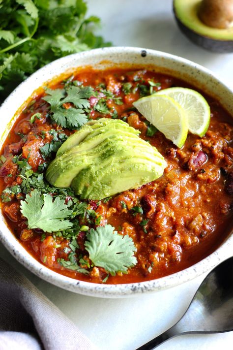 Mild Turkey Chili Recipe, Kid Friendly Chili Recipe, Healthy Chilli, Kid Friendly Soup, Easy Chilli, Turkey Chili Recipe, Quinoa Sweet Potato, Chili Recipe Turkey, Crockpot Turkey