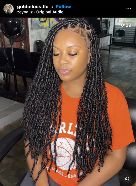 #softlocs #protectivestyles #naturalhair #naturalhairstyles #locstyles #fauxlocs Soft Loca, Soft Locs, Boho Nails, Braids Ideas, Big Box Braids Hairstyles, Faux Locs Hairstyles, African Hair Braiding Styles, Box Braids Hairstyles For Black Women, Afrikaanse Mode