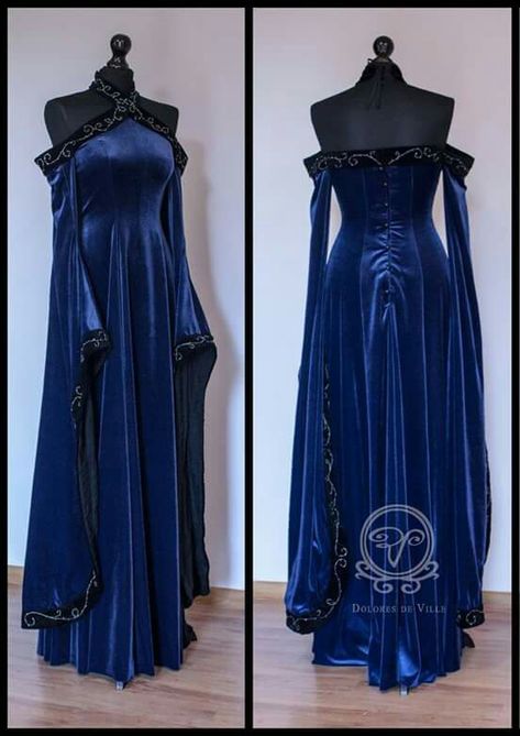 Royal Outfit, Gaun Abad Pertengahan, Tabitha Simmons, Fantasy Dresses, Fantasy Gowns, Medieval Dress, Medieval Clothing, Fantasy Dress, Medieval Fantasy