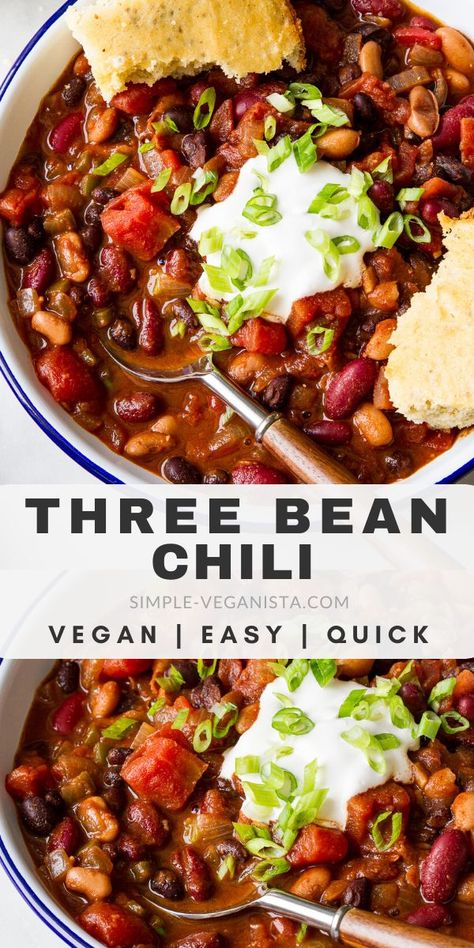 Three Bean Chili Recipe, Simple Veganista, Chili Food, Three Bean Chili, Vegan Chili Recipe, Cheesecake Vegan, Plat Vegan, Bean Chili Recipe, Chilli Recipes