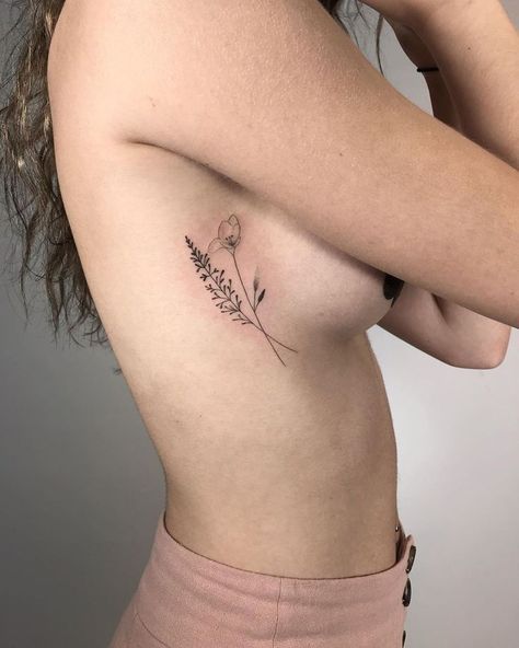 Chest Tattoos For Women, Side Tattoos, Hot Tattoos, Simplistic Tattoos, Tattoo Placement, S Tattoo, Chest Tattoo, Life Tattoos, Cute Tattoos