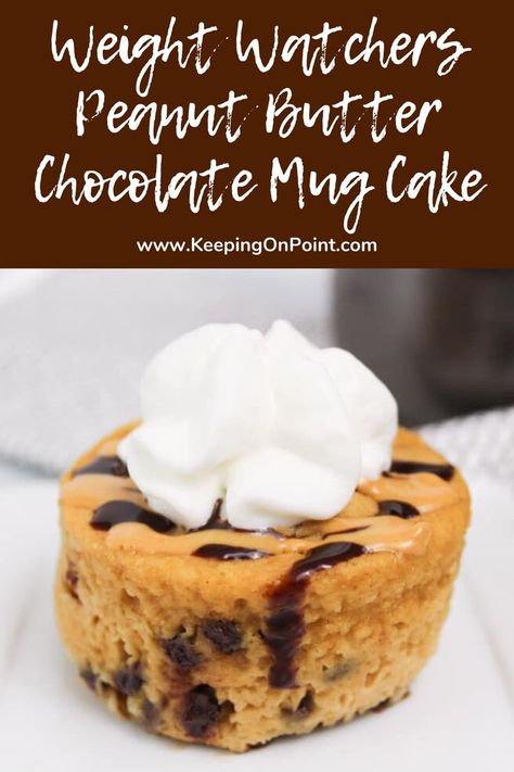 Weight Watchers Peanut Butter Chocolate Mug Cake - this is great when I want something sweet! Pb2 Recipes Weight Watchers, Peanut Butter Chocolate Mug Cake, Weight Watcher Mug Cake, Ww Baking, Pb2 Recipes, Ww Food, Plats Weight Watchers, Chocolate Mug Cake, Weight Watchers Snacks