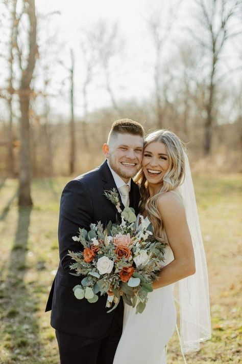 Green Fall Weddings, Terra Cotta Wedding, Ivory Bouquet, Rusting Wedding, Fall Bouquet, Bridal Bouquet Fall, Green Bouquet, Sage Wedding, Boho Bouquet