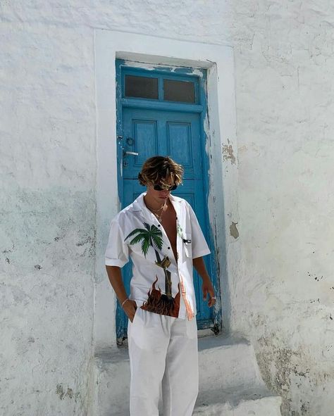 Male Beach Outfit Aesthetic, Tulum Outfits Men, Male Beach Outfit, Mens Vacation Outfits Beach, Rustic Resort, Island Outfits, Curacao Island, Vacation Outfits Men, Dream Birthday