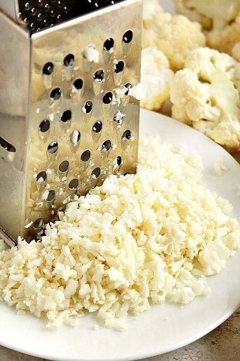 Cauliflower Alfredo Sauce Recipe, Making Cauliflower Rice, Make Cauliflower Rice, How To Cook Cauliflower, Cooking Grains, How To Make Cauliflower, Fettuccine Alfredo Recipes, Roasted Garlic Cauliflower, Cauliflower Rice Recipes