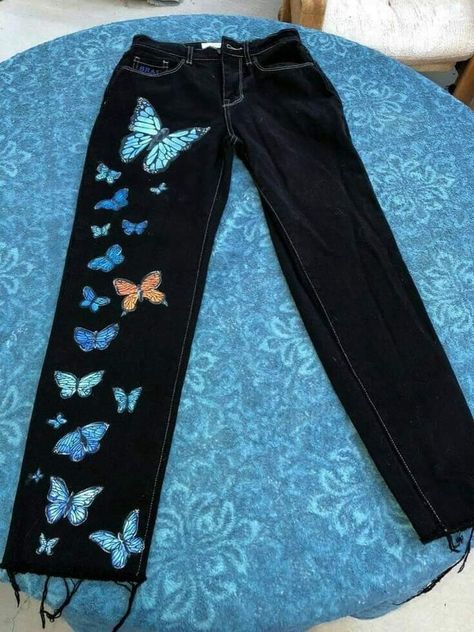 Painted Pants, Diy Pants, Diy Denim Jacket, Painted Clothes Diy, Harry Styles Outfit, Diy Denim, Upcycle Clothes Diy, Flower Pants, Denim Art