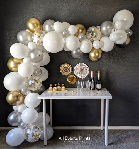 Gold Silver White Birthday Decor, White Balloon Garland, Champagne Celebration, Balloon Arch Diy, Deco Ballon, Balloon Garland Diy, Hawaiian Party Decorations, Celebration Balloons, Garland Diy