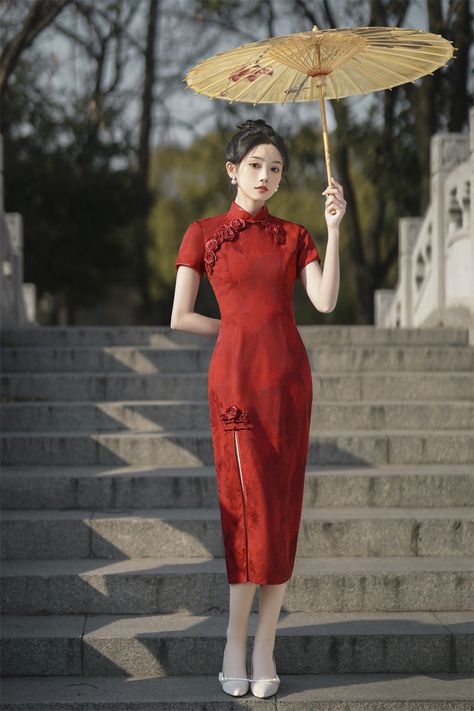 Qipao dress traditional