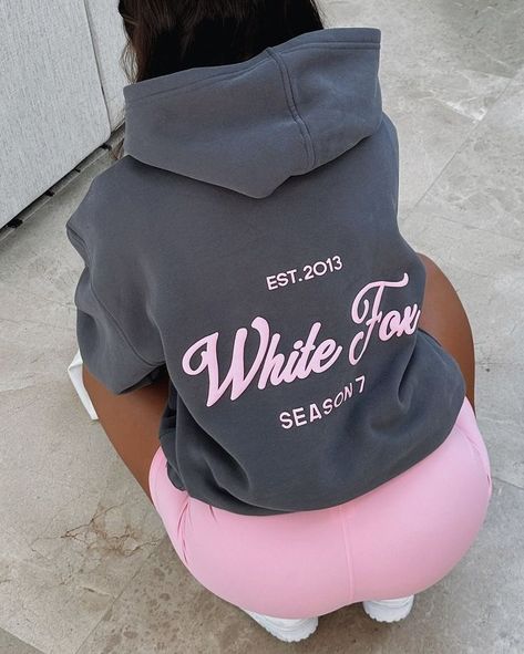 Fox Hoodie, White Fox Boutique, Puff Print, Outfit Trends, Mode Ootd, Cute Comfy Outfits, Cute Everyday Outfits, Oversized Hoodie, White Fox