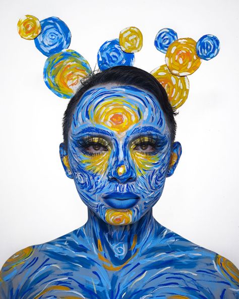 Simple Body Painting, Van Gogh Makeup, Painting Starry Night, Painting Face, Creepy Costumes, Vintage Halloween Costume, Art Makeup, Natural Eye Makeup, Baddie Makeup