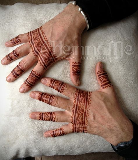 Moroccan inspired henna men's hands | Flickr - Photo Sharing! Henna Men, Men Henna Tattoo, Mehndi Designs Finger, Henna Hand Designs, Henna Hands, Moroccan Henna, Freetime Activities, Jagua Henna, Henna Designs For Men