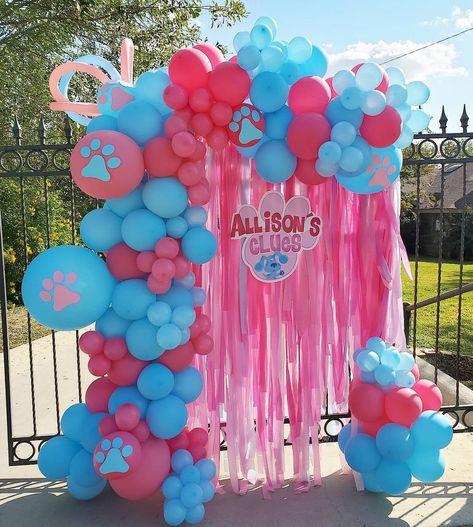 Blues Clues Balloons, Blues Clues And Magenta Birthday Party, Magenta Blues Clues Party, Blues Clues Girl Birthday Party, Blue Clues 2nd Birthday Party, Blues Clues Decorations, Blues Clues 3rd Birthday Party, Blues Clues Balloon Arch, Blues Clues 2nd Birthday Party Girl