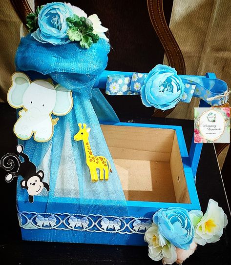 Baby boy hamper box Toys Decoration Ideas, Baby Boy Hamper Ideas, Packing Idea, Baby Boy Hamper, Baby Boy Gift Baskets, Baby Hampers, Congratulations Banner, Hamper Box, Baby Gift Hampers