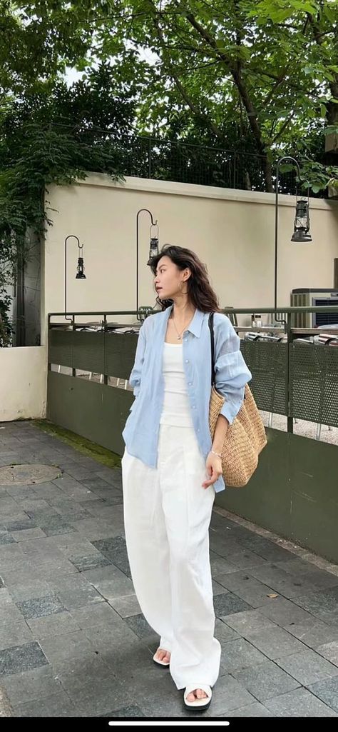 Super Nice and Very Elegant ... Love the Length and the Material. I Love it Japan Clothing Aesthetic, Summer In Tokyo Outfit, Taiwan Ootd Summer, Japan Summer Fits, Taiwan Summer Outfits, Tokyo Japan Outfits Summer, Japan Summer Outfit Street Style, Tokyo Summer Outfit, Simple Daily Outfits