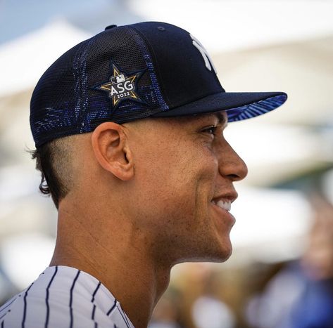 No Crying In Baseball, Giancarlo Stanton, Men Haircut Curly Hair, Damn Yankees, Aaron Judge, Haircut Curly, Men Haircut, Ny Yankees, Baseball Players