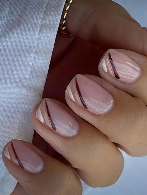 Gel Manicure Ideas For Short Nails Fall Art Designs, Short Gel Nail Designs Fall, Cute Short Nails Designs, Nails Cortas, Classy Nails Short, Fall Nails Short, Ongles Beiges, Short Fall Nails, Natural Nail Designs