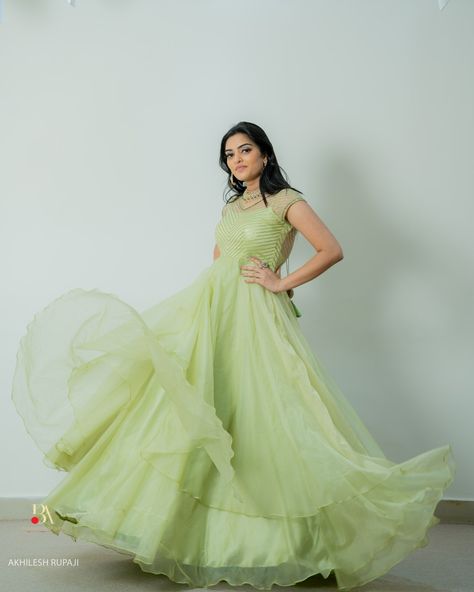 Actress Heena layered gown shop now trending viral designer sequin embroidery organza net Pista Green Dress, Organza Long Frocks, Debut Gown, Gown Dress Party Wear, Debut Gowns, Layered Gown, Beautiful Frocks, Short Frocks, Organza Gown