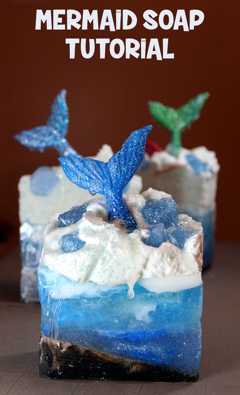 Mermaid Soap Tutorial - Soap Deli News Mermaid Soap Diy, Mermaids Swimming, Diy Beauty Gifts, Mermaid Soap, Savon Diy, Diy Soap Recipe, Diy Mermaid, Săpunuri Handmade, Soap Tutorial