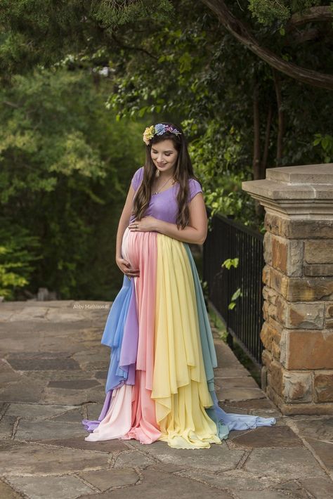 Pregnancy Outfits Indian, Maternity Gowns Indian, Rainbow Maternity Dress, Chiffon Maternity Gown, Maternity Shoot Dresses, Maternity Evening Gowns, Pregnant Photos, Maternity Shoot Outfit, Maternity Dresses Photography