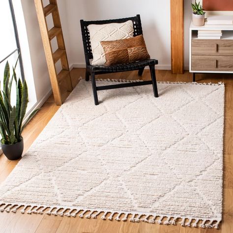 Foundstone™ Deyo Geometric Area Rug in Beige & Reviews | Wayfair Boho Chique, Moroccan Boho, Chic Rug, Moroccan Design, Beige Area Rug, Polyester Rugs, Decor Minimalist, Geometric Area Rug, Nebraska Furniture Mart