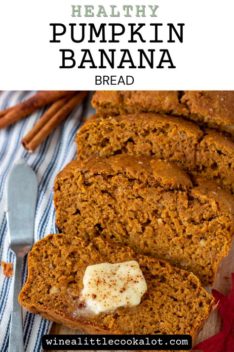 This easy and healthy pumpkin banana bread recipe is incredibly moist, with hints of cozy fall spices, maple syrup and whole wheat flour. Add nuts or chocolate chips for extra deliciousness! Everyone loves a good banana bread, but what about a (extra) good pumpkin banana bread? Moist, healthy and full of fall spices, this easy pumpkin banana bread recipe hits the spot (especially on a cool fall morning with a hot cup of coffee). Moist Pumpkin Banana Bread, Pumpkin Banana Bread Healthy, Breakfast For School, Healthy Pumpkin Banana Bread, Pumpkin Spice Banana Bread, Pumpkin Banana Bread Recipe, Pumpkin Bread Recipe Healthy, Healthy Pumpkin Bread, Pumpkin Banana Bread