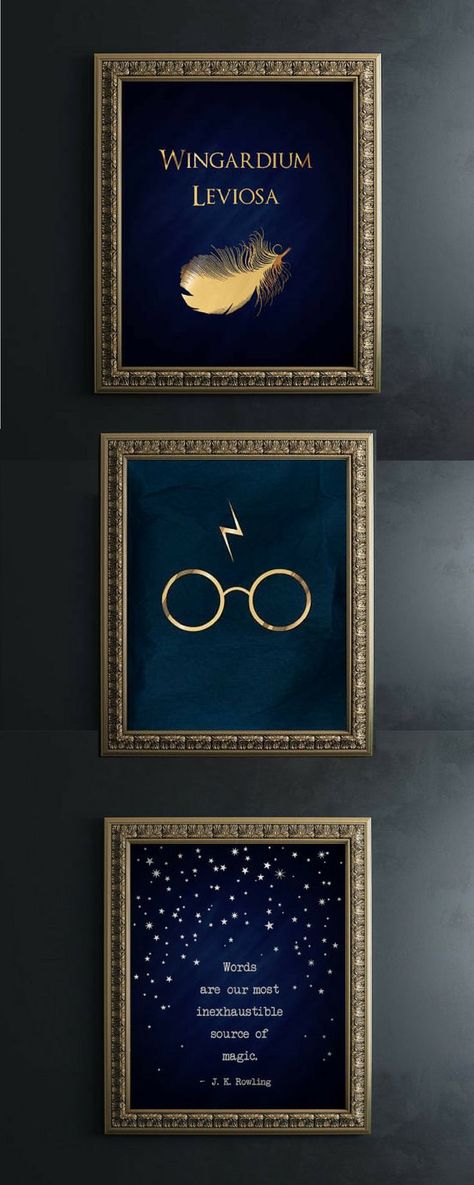 * Harry Potter Room Posters, Harry Potter Room Ideas Diy Wall Art, Trendy Room Decor Ideas, Harry Potter Room Ideas Diy Decoration, Harry Potter Bedroom Ravenclaw, Diy Harry Potter Decor House, Harry Potter Craft Room Ideas, Diy Harry Potter Wall Decor, Harry Potter Living Room Aesthetic