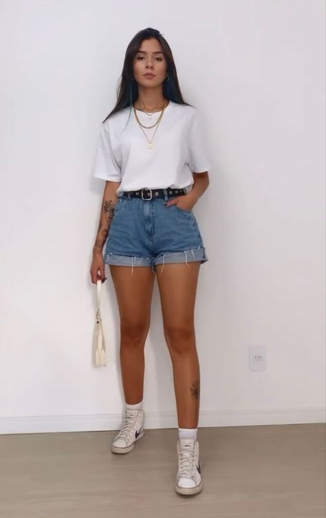 Outfit Con Short, Look Short Jeans, Look Com Short, Looks Com Short, Look Con Short, Outfit Short, Diy Vetement, Casual Day Outfits, Causual Outfits