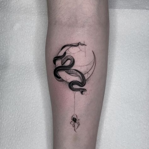 Snake Spider Tattoo, Small Snake Tattoos For Women, Double Snake Tattoo, Snake Wrist Tattoo, Tatuagem Percy Jackson, Spider Tattoo For Women, Snake Tattoos For Women, Snake Ankle Tattoo, Arm Tattoos With Meaning