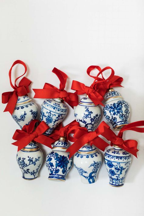 Chinese Christmas Decorations, Ginger Jar Christmas Tree, Blue And White Ornaments, Elevated Christmas Decor, Red And Blue Christmas Decor, Blue White Christmas Decor, Blue And Red Christmas Decor, Blue And White Christmas Ornaments, Jar Christmas Ornaments