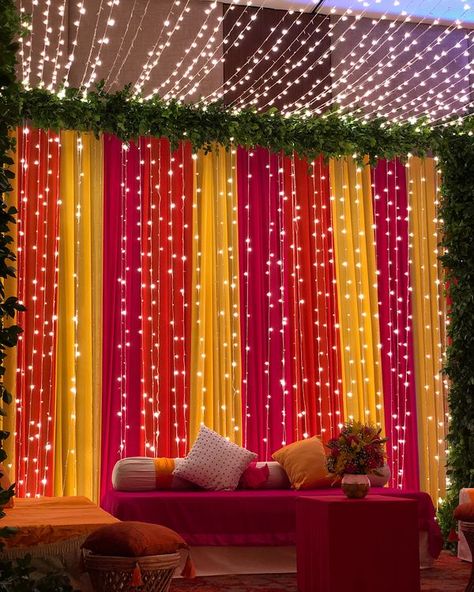 Intimate Home Wedding On Your Mind? 20 DIY Decor Ideas You Must See! Mehndi Decoration Ideas, Haldi Decoration Ideas, Haldi Ceremony Decorations, Small Wedding Decor, Mehendi Decor Ideas, Wedding Decor Photos, Wedding Background Decoration, Wedding Entrance Decor, Desi Wedding Decor