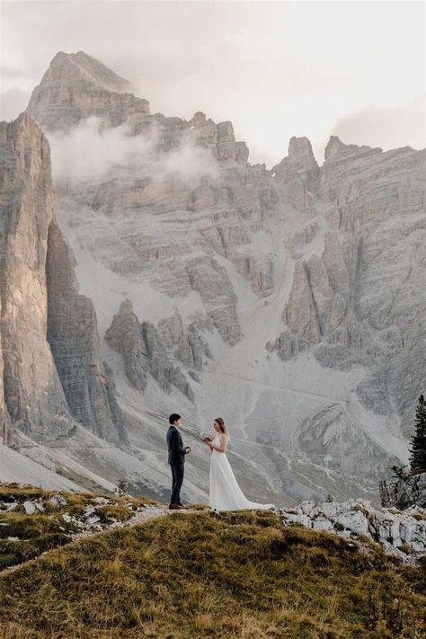 Elopement location inspiration from this stunning mountain side in the Dolomites. Have you seen a more beautiful location for a private vow reading? #hikingelopement #dolomites #dolomiteselopement Connections Photography, Mountain Hut, Sunrise Elopement, Sunrise Mountain, Hiking Elopement, Mountain Huts, Winter Elopement, The Dolomites, Elopement Ceremony