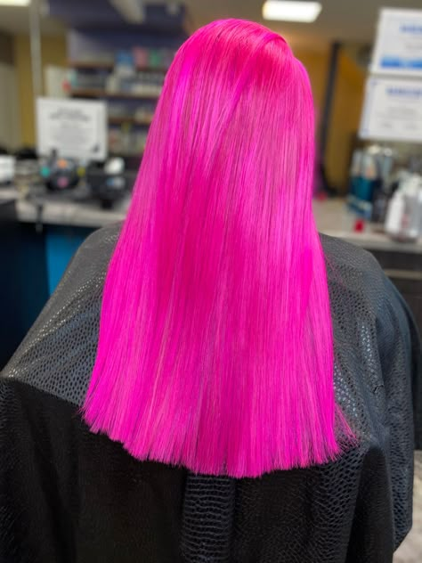 Barbie Pink Hair Color, Electric Pink Hair, Hair Colour Pink, Neon Pink Hair, Bright Pink Hair, Long Pink Hair, Hair Stayl, Magenta Hair, Hot Pink Hair