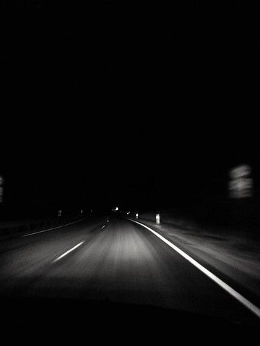 #Claudio #night #road #nowhere #lost #highway #country #li… | Flickr Dark Highway Aesthetic, Night Road Pics, Night Road Photography, Highway Aesthetic Night, Night Road Aesthetic, Light Dark Aesthetic, Picture Wall Black And White, Highway Aesthetic, Road Black And White