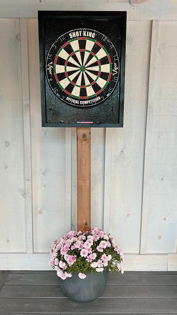 Dart Board Backboard Outdoor, Diy Dart Board Backing Outdoor, Backyard Dart Board Ideas, Diy Outdoor Dart Board, Outside Dart Board Ideas, Backyard Darts, Outdoor Dart Board Ideas, Dart Board Ideas, Outdoor Dart Board