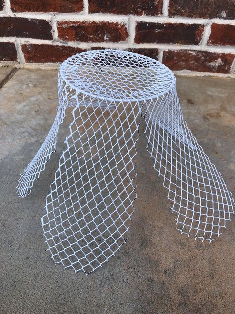 DIY Dollar Tree Mesh Basket Flowers - The Shabby Tree Wire Basket Ideas, Tree Baskets, Basket Hat, Dress Form Decor, Dollar Tree Baskets, Dollar Tree Flowers, Hanging Wire Basket, Basket Flowers, The Shabby Tree