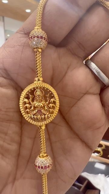 Lakshmi Mugappu Designs Chains, Tadu Designs, Thali Mogappu Designs, Thali Chain Designs Gold Latest South Indian, Gold Jhumar Design, Thali Designs Gold, Mugappu Designs Gold, Thali Chain Designs Gold, Jhumar Design