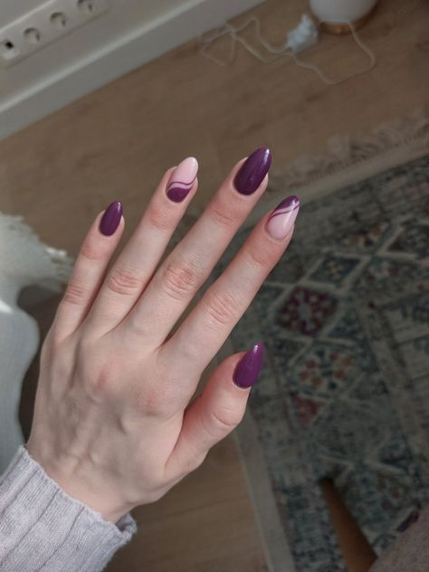 Dark Purple Round Nails, Dark Purple Nails Almond Shape, Dark Purple Design Nails, Dark Purple French Tip Nails Almond, Short Dark Purple Nail Ideas, Simple Dark Purple Nails, Dark Purple Homecoming Nails, Nails Dark Purple Design, Purple Acrylic Nails Almond