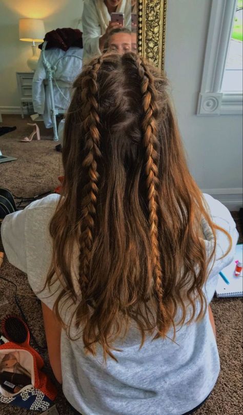 Camping Hairstyles, Braids Ideas, Volleyball Hairstyles For Curly Hair, Summer Camping, Braided Hairstyles Tutorials, Braided Hairstyles For Black Women, Sporty Hairstyles, Fancy Hairstyles, Hairstyles Braids