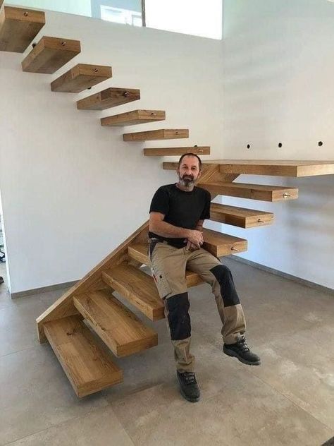 Cantilever Stairs, Mache Art, Multifunctional Furniture Small Spaces, Stairway Design, Stairs Design Modern, Diy Bathroom Furniture, Diy Furniture For Small Spaces, Pallet Furniture Living Room, Diy Apartment Furniture