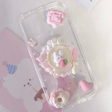 Pink Phone Cases Diy, Cream Glue Phone Case Sanrio, Deco Phone Cases Whipped Cream, Deco Cream Phone Case, Decoden Mirror, Decoden Art, Diy Cape, Decoden Diy, Decoden Case