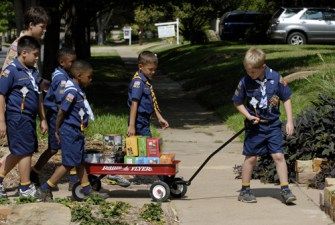 popcorncart Bsa Popcorn Sales, Scout Popcorn Sales Ideas, Cub Scout Popcorn Kickoff Ideas, Boy Scout Popcorn, Cub Scout Popcorn, Popcorn Fundraiser, Selling Popcorn, Popcorn Ideas, Making Popcorn