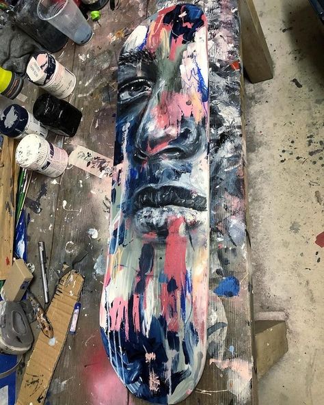 Skateboard Designs Art, Skateboard Deck Painting, Painted Skateboard Decks Art, Painting On Skateboard, Painted Skateboard Decks, Skateboard Painting Ideas, Skateboard Painting, Sk8er Boi, Skateboard Boy