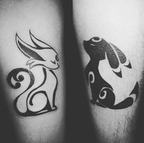 Espeon and Umbreon Studio Ghibli Tattoos Small Matching, Matching Pokemon Tattoos Best Friends, Couple Tattoos Pokemon, Nerdy Best Friend Tattoos, Matching Tattoos Pokemon, Pokemon Couple Tattoos, Eevee Pokemon Tattoo, Matching Anime Tattoos, Duo Tattoo Ideas