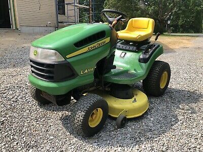 John Deere Lawn Mower, Best Lawn Mower, Mowers For Sale, Lawn Mower Tractor, Riding Lawnmower, Lawn Mowers, Lawn Mower, John Deere, Tractor